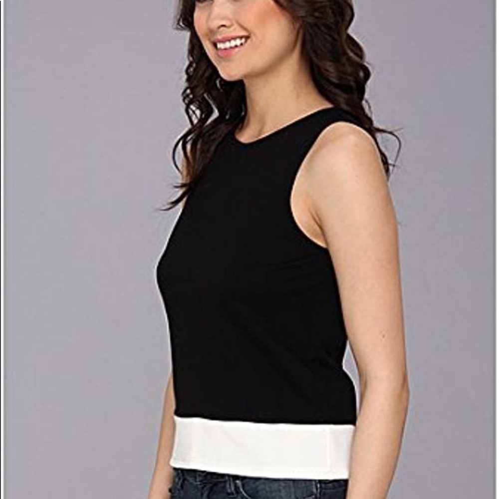 Sanctuary Sleeveless Black White Colorblock Top Exposed Zipper Career Office